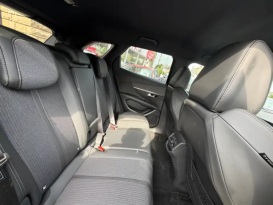 Used 2005 Peugeot 3008 GT Line Black - Interior and Exterior details 10
