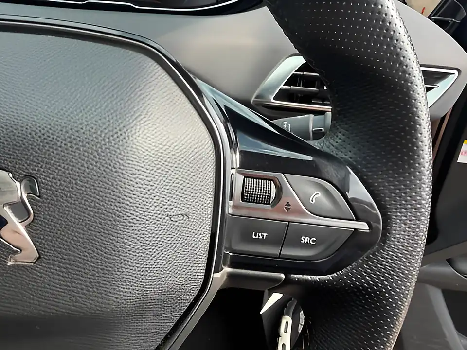 Used 2005 Peugeot 3008 GT Line Black - Interior and Exterior details 12