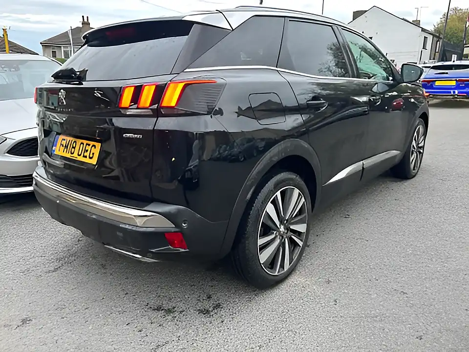 Used 2005 Peugeot 3008 GT Line Premium Black - Interior and Exterior details 9