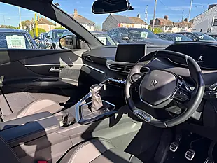 Used 2005 Peugeot 3008 GT Line Premium Magnetic Blue - Interior and Exterior details 9