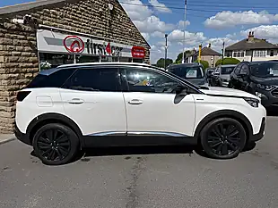 Used 2005 Peugeot 3008 GT Line Premium White - Interior and Exterior details 7