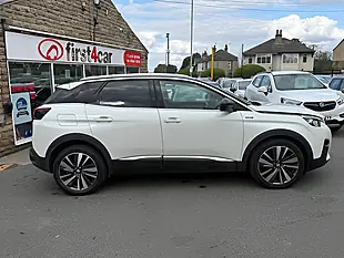 Used 2005 Peugeot 3008 GT Line Premium White - Interior and Exterior details 6