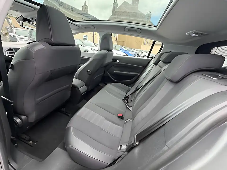 Used 2005 Peugeot 308 Allure Cumulus Grey - Interior and Exterior details 10