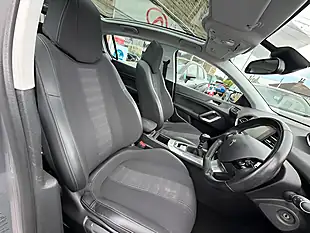 Used 2005 Peugeot 308 Allure Cumulus Grey - Interior and Exterior details 9