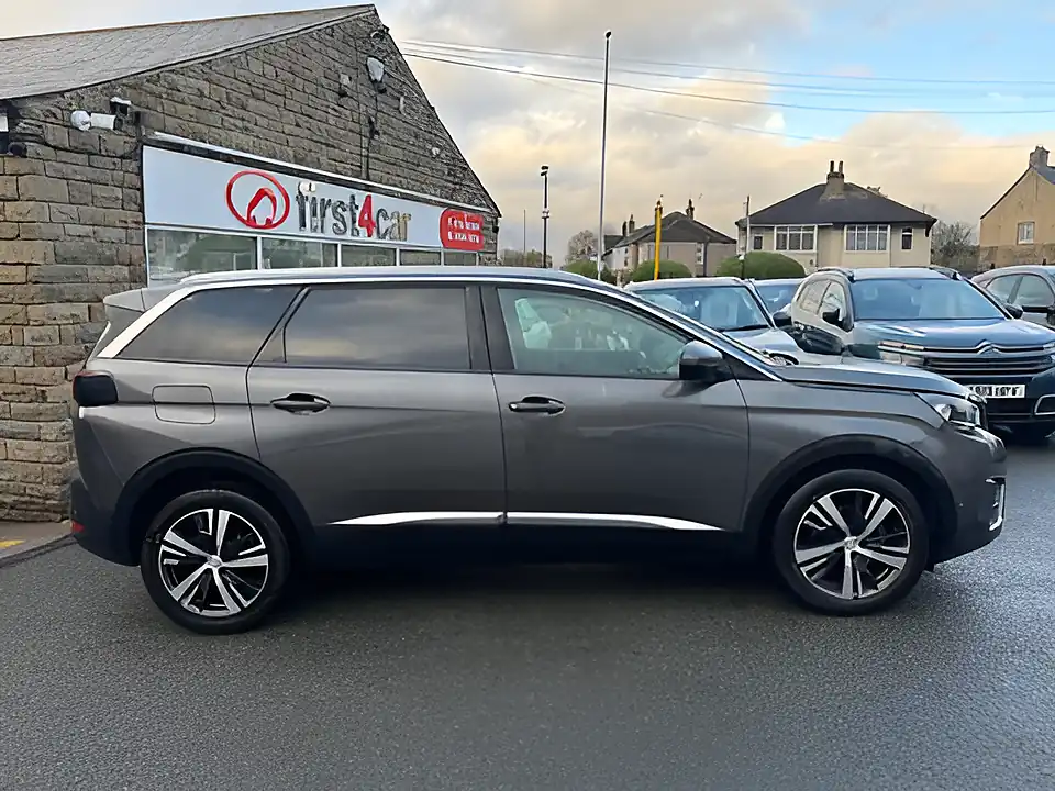 Used 2005 Peugeot 5008 Allure Amazonite Grey - Interior and Exterior details 6