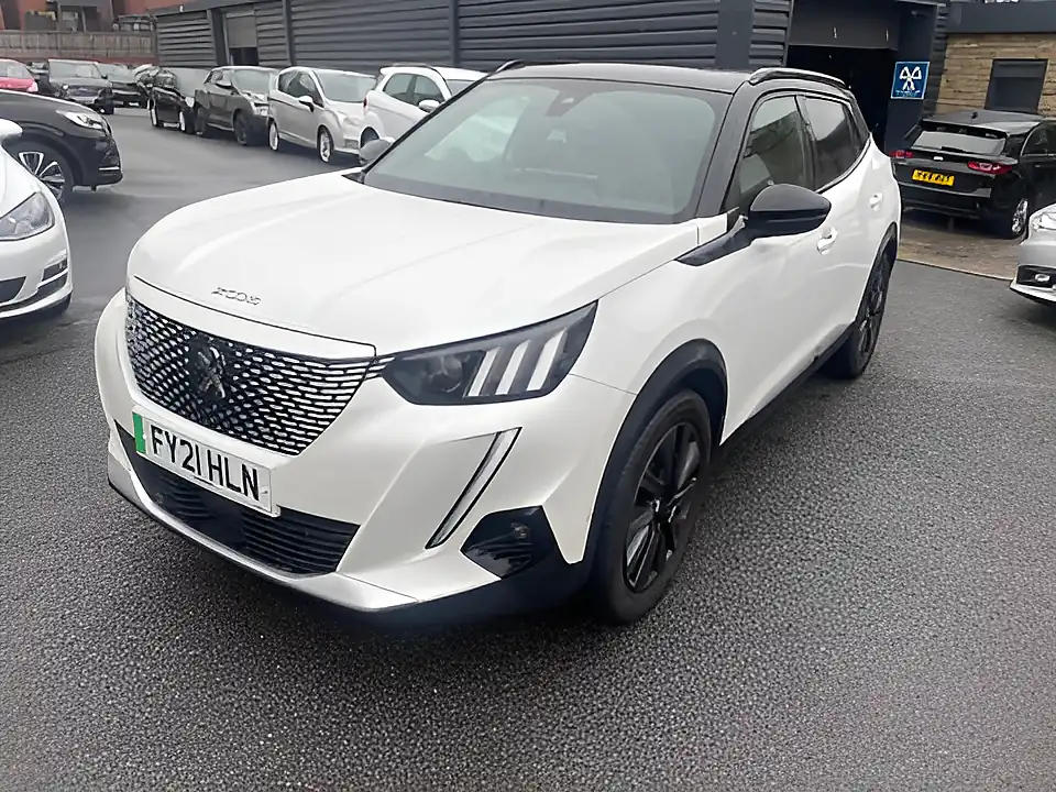 Used 2005 Peugeot e-2008 GT Premium White - Interior and Exterior details 2