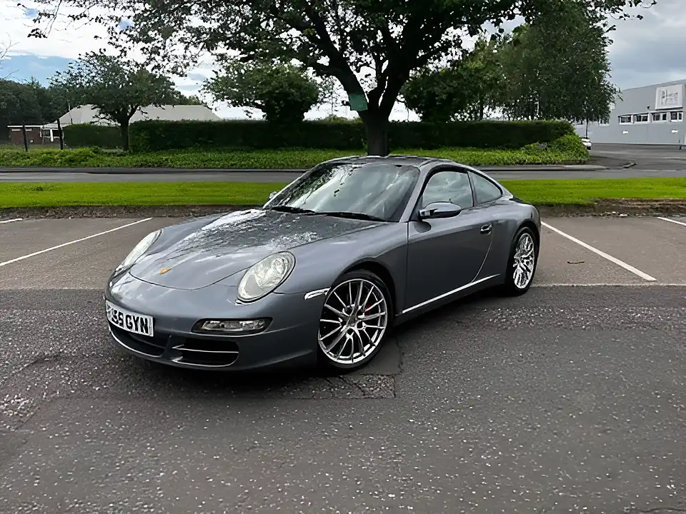 Used 2005 Porsche 911 Carrera 2 S Silver - Interior and Exterior details 18