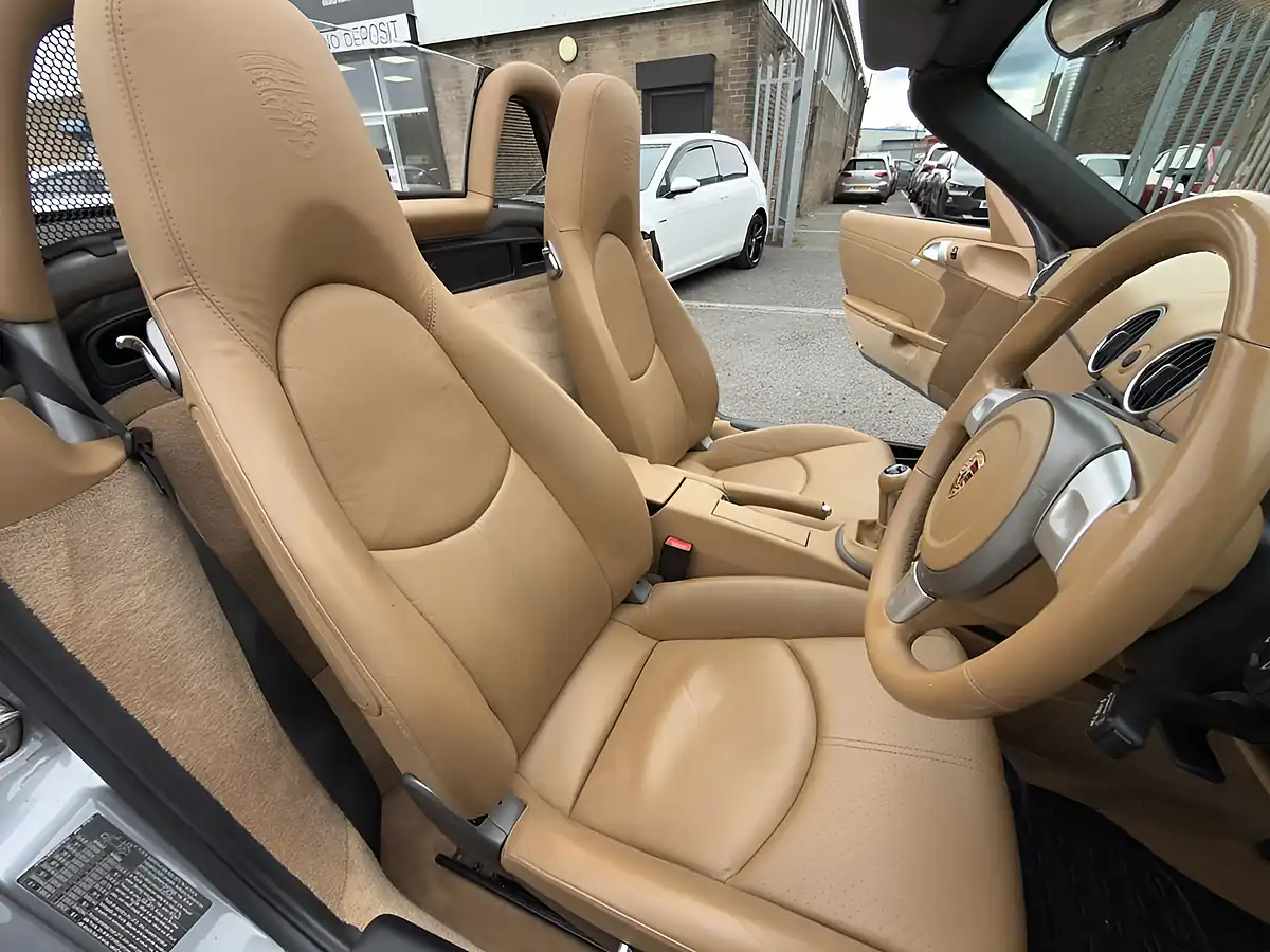 Used 2005 Porsche Boxster 987 Convertible Grey - Interior and Exterior details 10