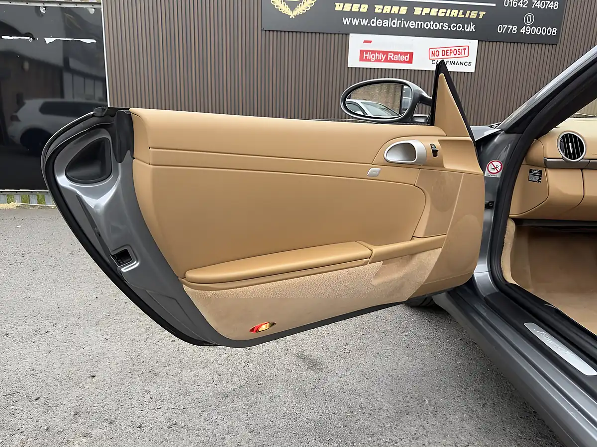 Used 2005 Porsche Boxster 987 Convertible Grey - Interior and Exterior details 12