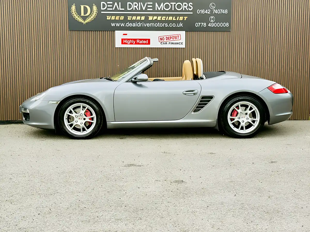 Used 2005 Porsche Boxster 987 Convertible Grey - Interior and Exterior details 4