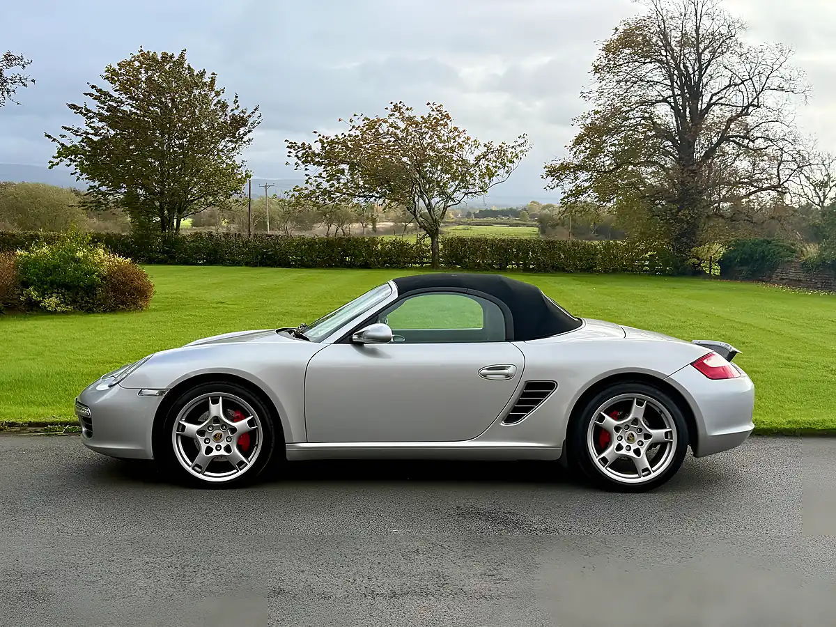 Used 2005 Porsche Boxster S Tiptronic Silver - Interior and Exterior details 12