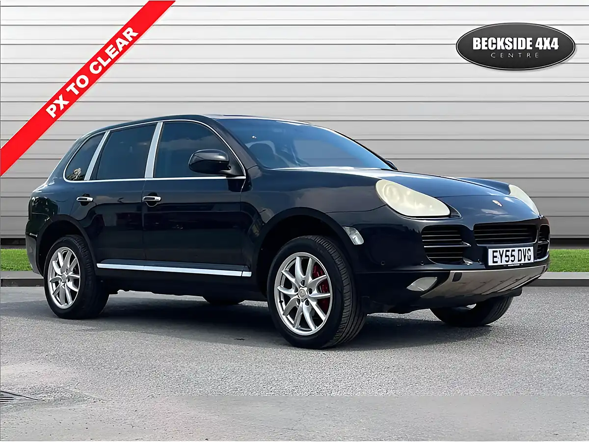 Used 2005 Porsche Cayenne Tiptronic S Black - Front View