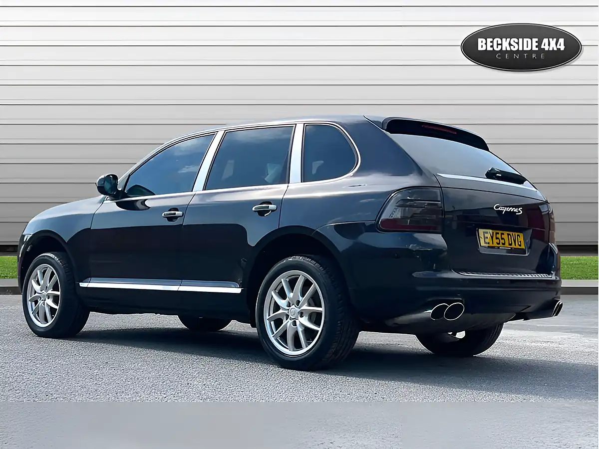 Used 2005 Porsche Cayenne Tiptronic S Black - Interior and Exterior details 7
