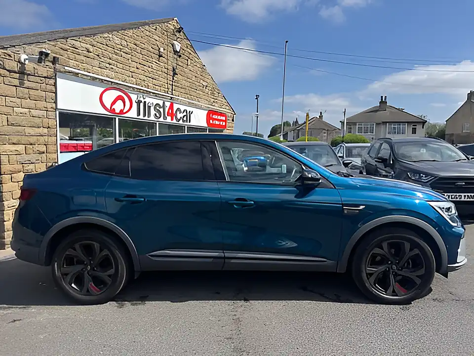 Used 2005 Renault Arkana RS Line Blue - Interior and Exterior details 5