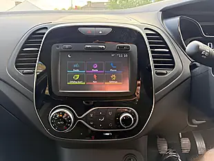 Used 2005 Renault Captur Dynamique Nav Black - Interior and Exterior details 10