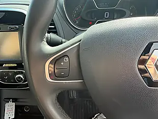 Used 2005 Renault Captur Dynamique Nav Black - Interior and Exterior details 12