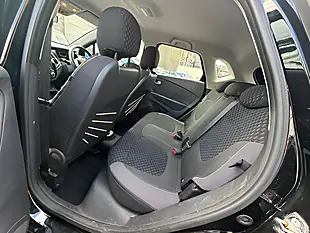 Used 2005 Renault Captur Dynamique Nav Black - Interior and Exterior details 7