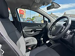 Used 2005 Renault Captur Dynamique Nav Blue - Interior and Exterior details 8