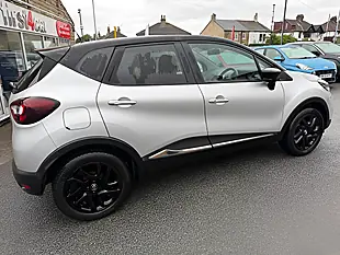 Used 2005 Renault Captur Dynamique S Nav Silver - Interior and Exterior details 12
