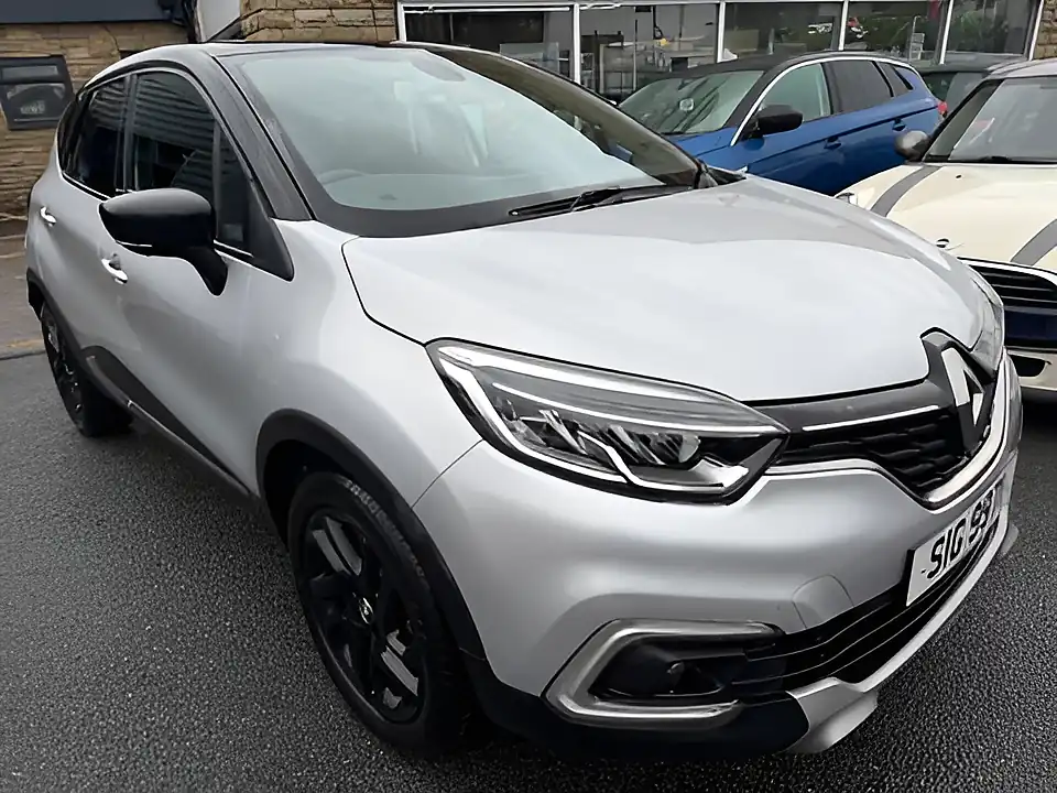 Used 2005 Renault Captur Dynamique S Nav Silver - Interior and Exterior details 6