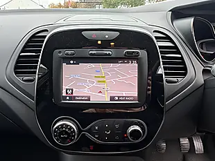 Used 2005 Renault Captur Dynamique S Nav White - Interior and Exterior details 10