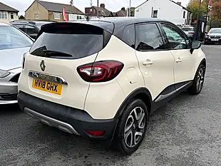 Used 2005 Renault Captur Dynamique S Nav White - Interior and Exterior details 3