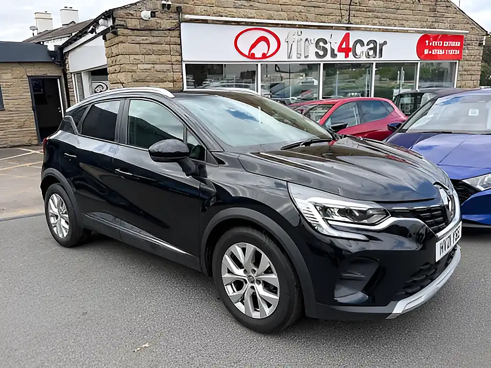 Used 2005 Renault Captur Iconic Black - Front View