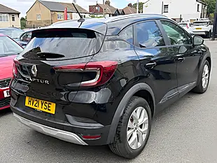 Used 2005 Renault Captur Iconic Black - Interior and Exterior details 6
