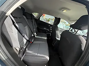 Used 2005 Renault Captur Iconic Edition Blue - Interior and Exterior details 11