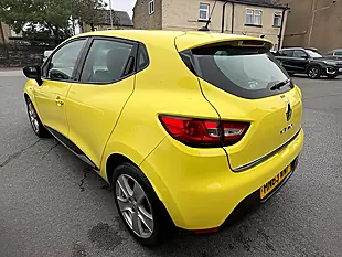 Used 2005 Renault Clio Dynamique Medianav Yellow - Interior and Exterior details 6