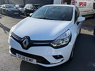 Used 2005 Renault Clio Dynamique Nav White - Interior and Exterior details 3