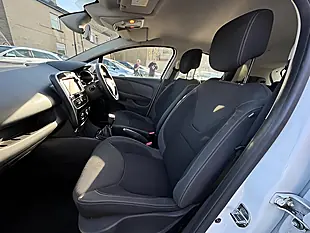 Used 2005 Renault Clio Dynamique Nav White - Interior and Exterior details 9