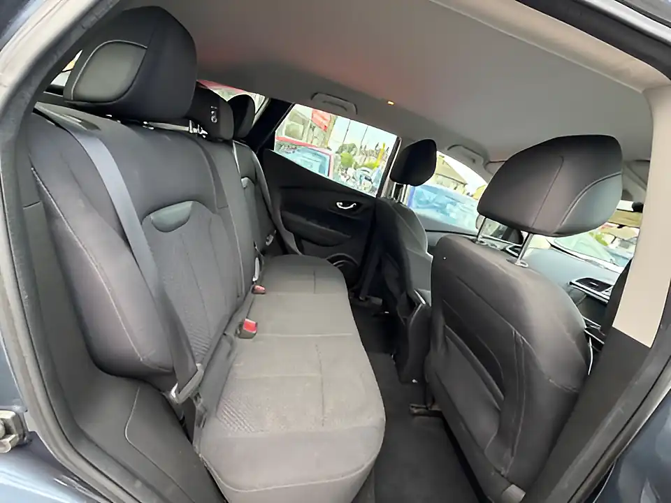Used 2005 Renault Kadjar Dynamique Nav Grey - Interior and Exterior details 10