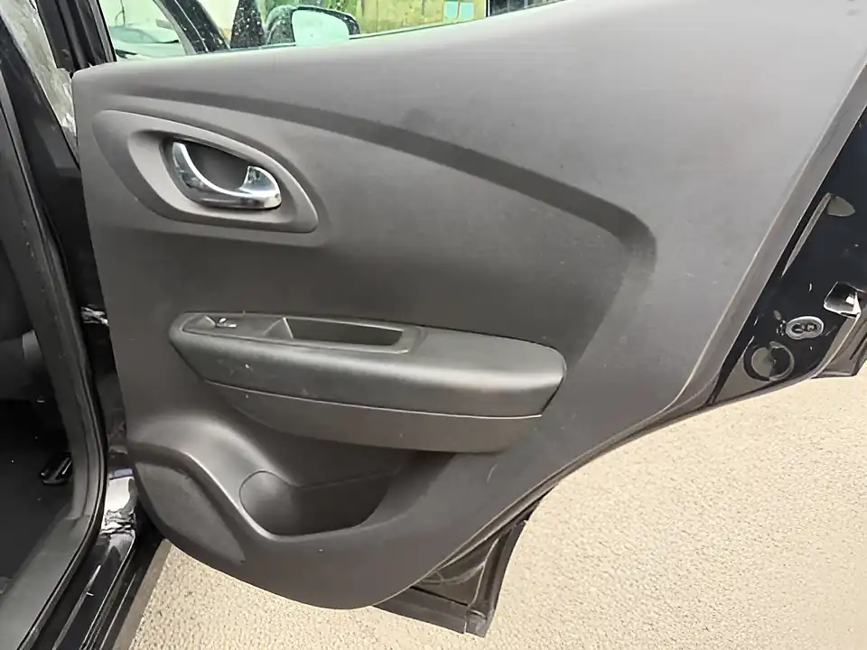 Used 2005 Renault Kadjar Dynamique S Nav Black - Interior and Exterior details 20