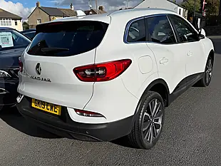 Used 2005 Renault Kadjar Iconic White - Interior and Exterior details 4