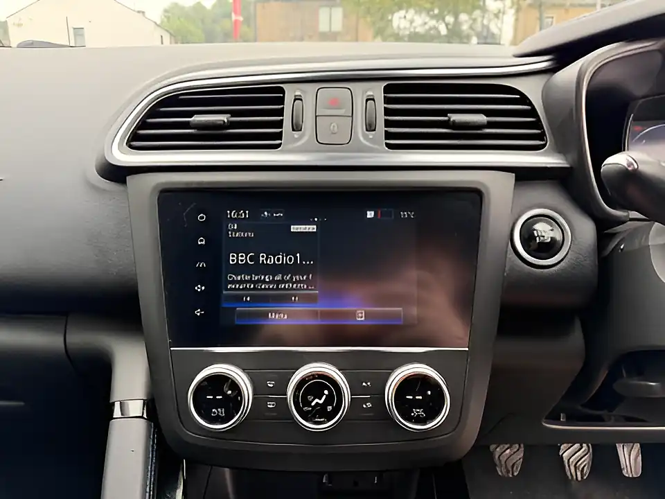 Used 2005 Renault Kadjar S Edition Grey - Interior and Exterior details 12