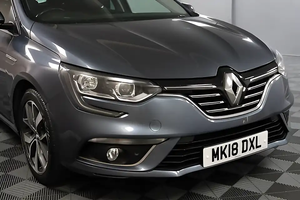 Used 2005 Renault Megane Dynamique S Nav Grey - Interior and Exterior details 14