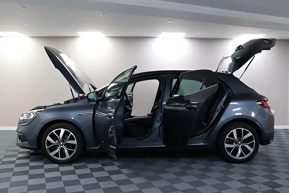 Used 2005 Renault Megane Dynamique S Nav Grey - Interior and Exterior details 5