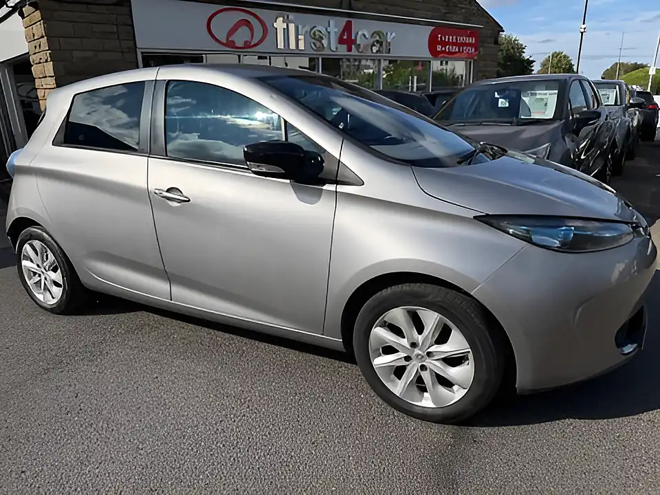 Used 2005 Renault Zoe Dynamique Intens Neptune Grey - Front View