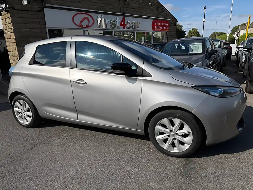 Used 2005 Renault Zoe Dynamique Intens Neptune Grey - Interior and Exterior details 11