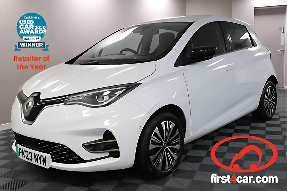 Used 2005 Renault Zoe Techno White - Front View