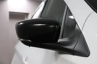 Used 2005 Renault Zoe Techno White - Interior and Exterior details 16
