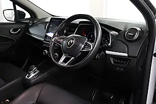 Used 2005 Renault Zoe Techno White - Interior and Exterior details 4