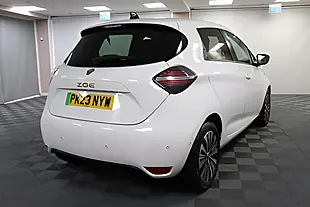 Used 2005 Renault Zoe Techno White - Interior and Exterior details 9