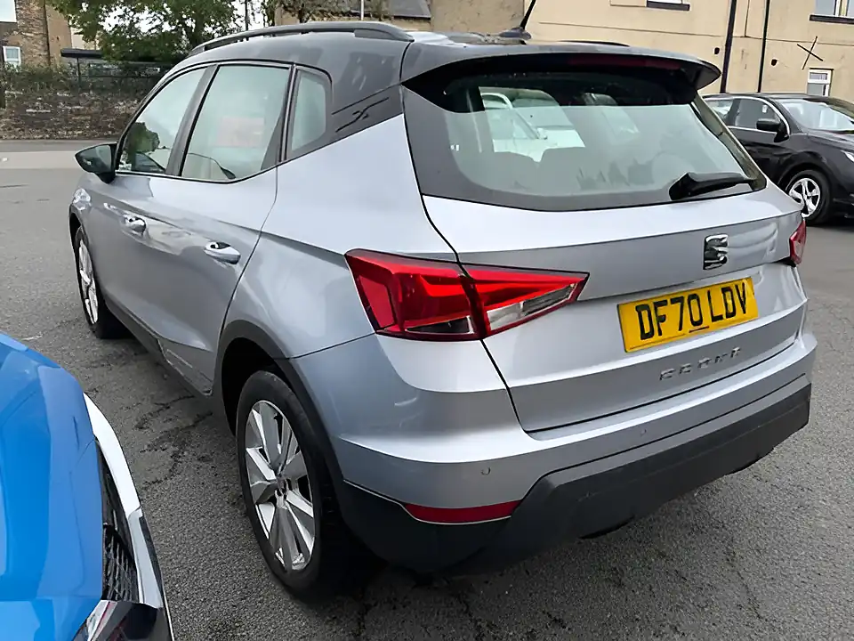 Used 2005 SEAT Arona Se Technology Silver - Interior and Exterior details 6