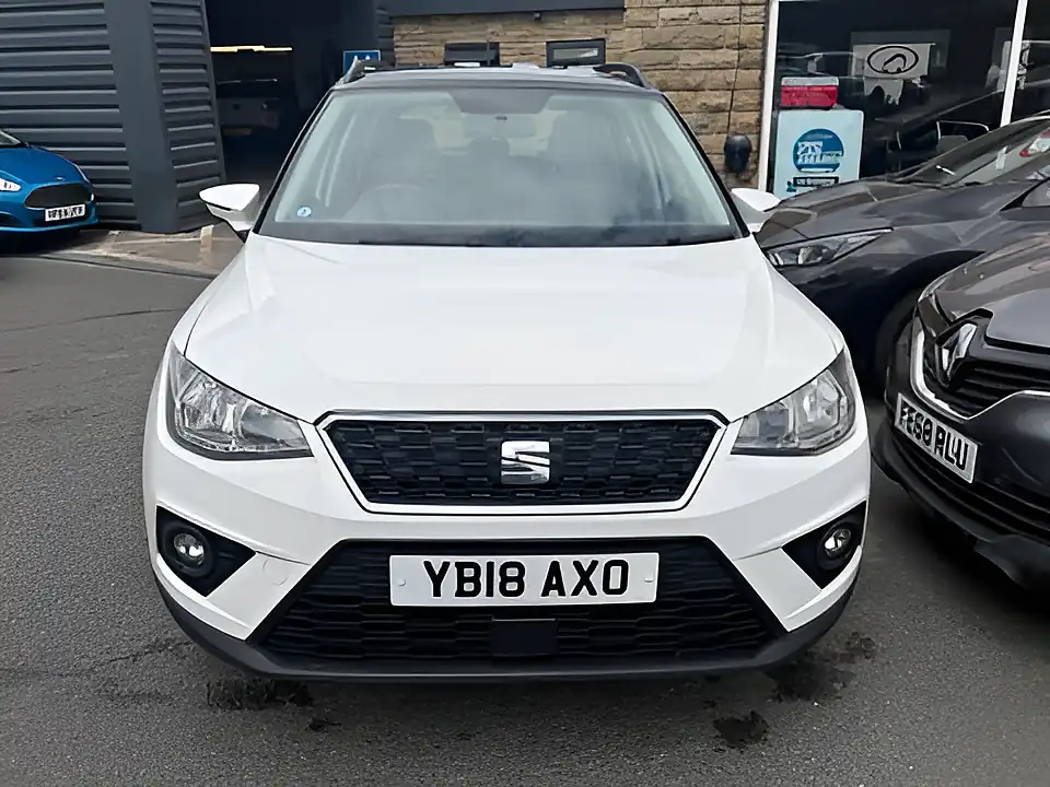 Used 2005 SEAT Arona Se Technology White - Interior and Exterior details 2