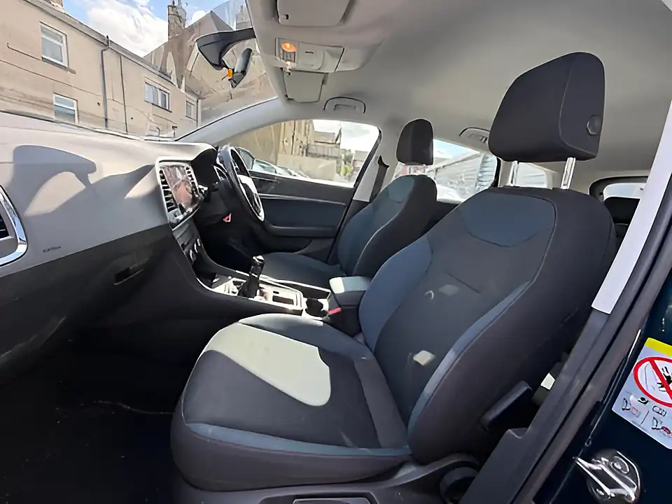 Used 2005 SEAT Ateca Se Technology Lava Blue - Interior and Exterior details 17