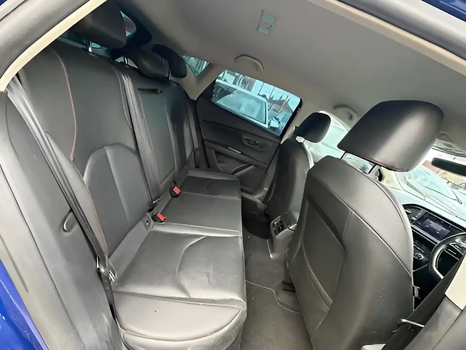 Used 2005 SEAT Leon Fr Sport Blue - Interior and Exterior details 11