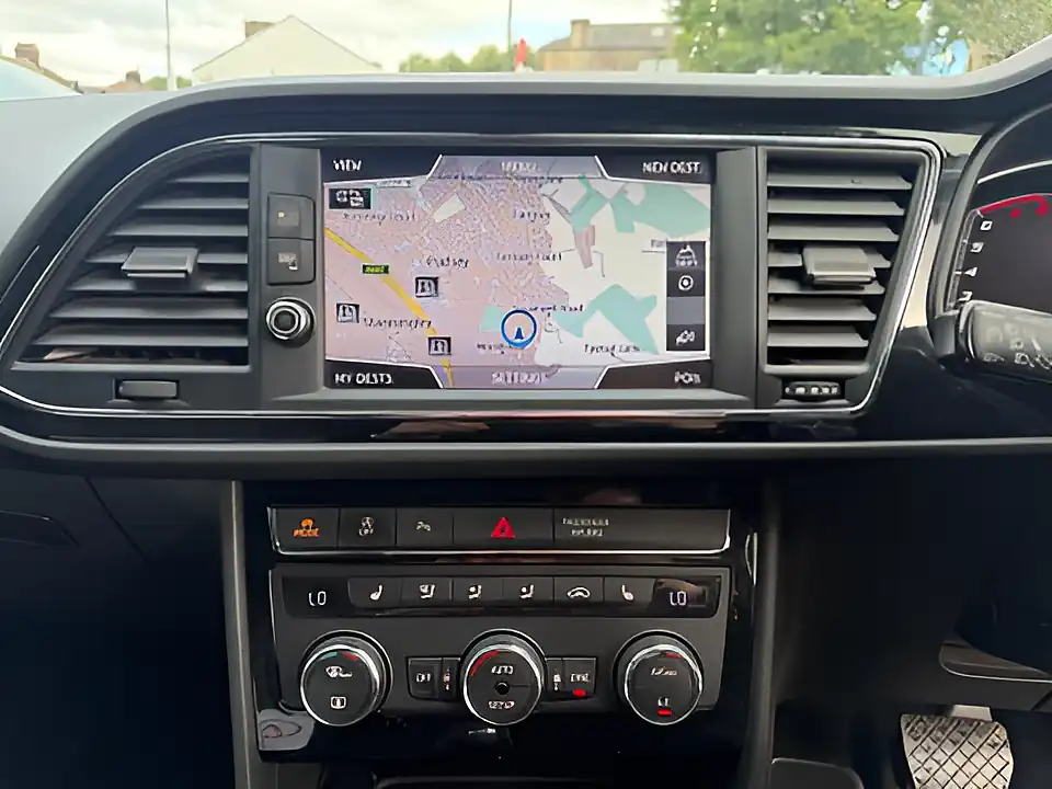 Used 2005 SEAT Leon Fr Sport Blue - Interior and Exterior details 15