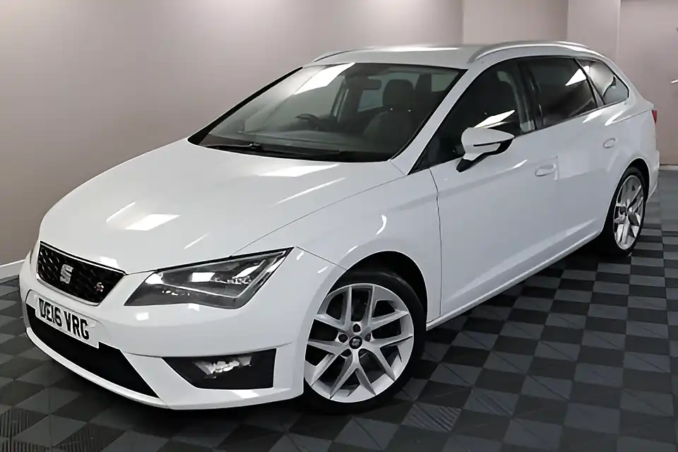 Used 2005 SEAT Leon Fr Technology Nevada White - Interior and Exterior details 12